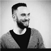 Insegnante scuola primaria con esperienza pluriennale